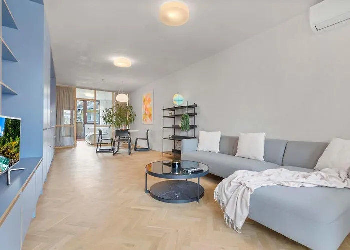 Elegant Escape - Modern & Hébergement de vacances *