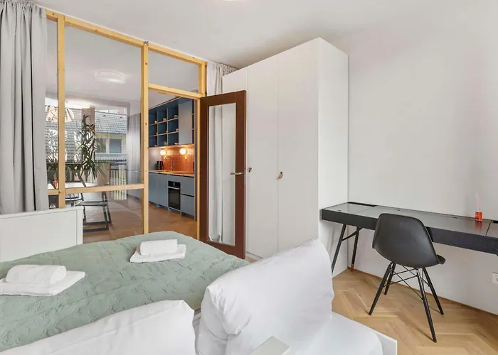 別荘 Elegant Escape - Modern & *