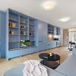 Elegant Escape - Modern & Bratislava